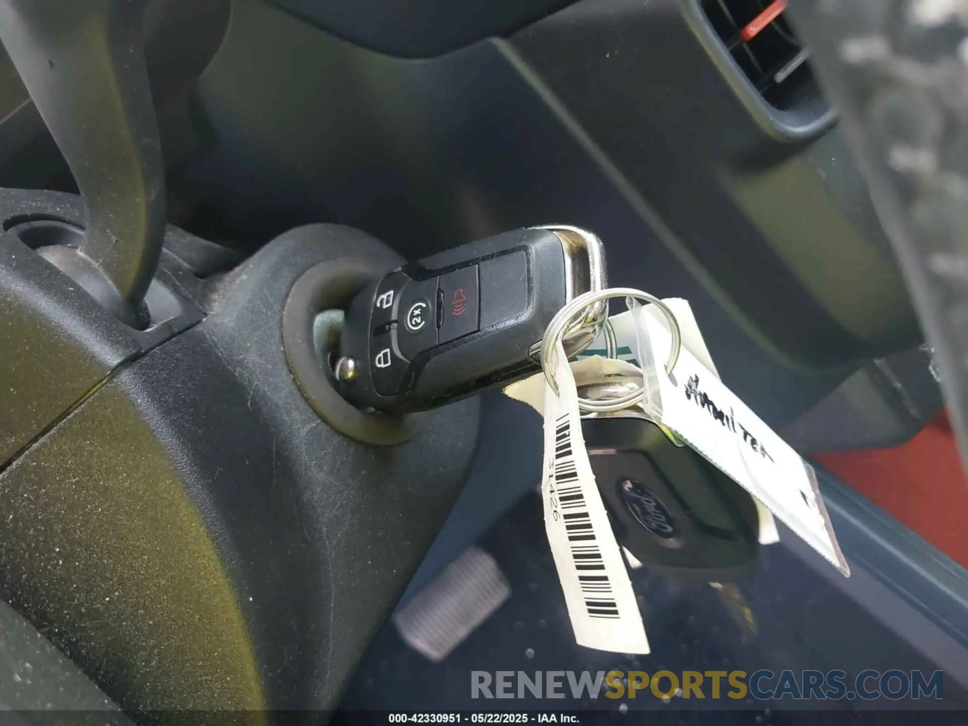 11 Photograph of a damaged car 3FTTW8J91RRA22562 FORD MAVERICK 2024