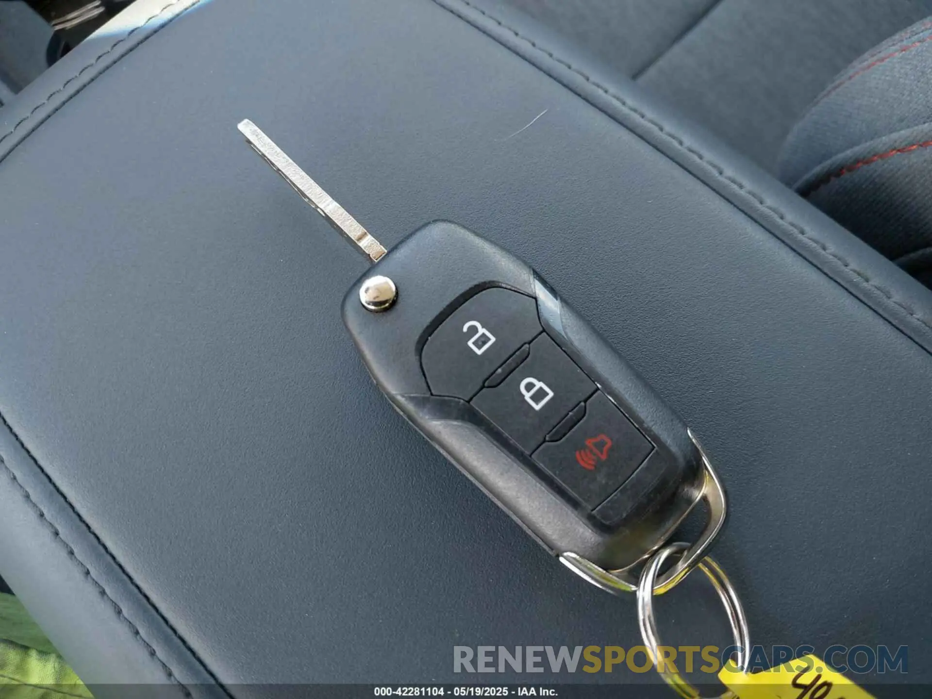 11 Photograph of a damaged car 3FTTW8J91RRB48002 FORD MAVERICK 2024
