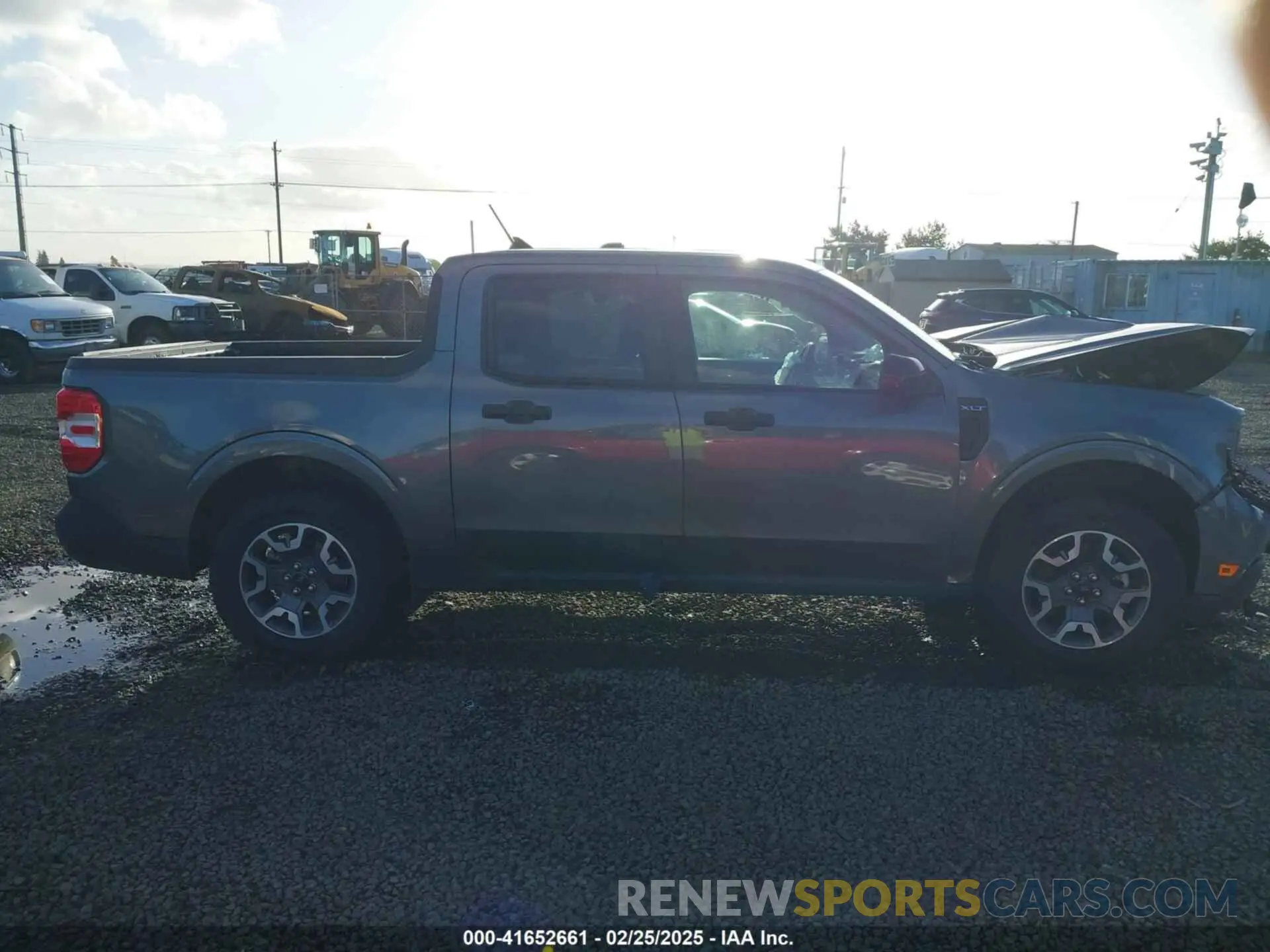 13 Photograph of a damaged car 3FTTW8J92RRA71592 FORD MAVERICK 2024