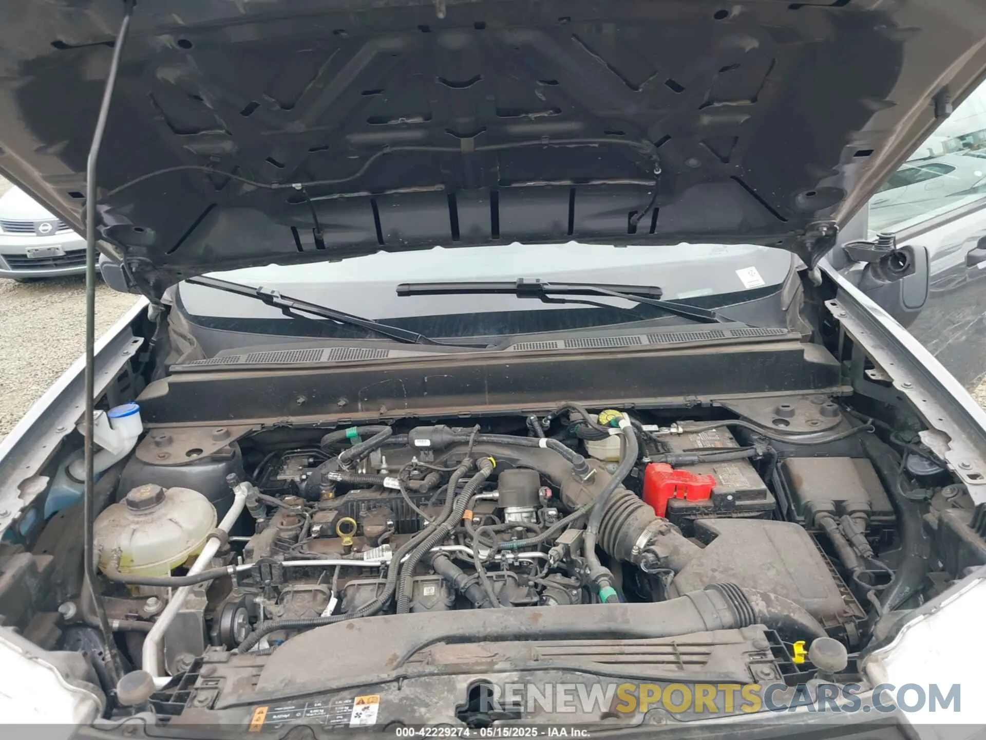 10 Photograph of a damaged car 3FTTW8J92RRA72046 FORD MAVERICK 2024