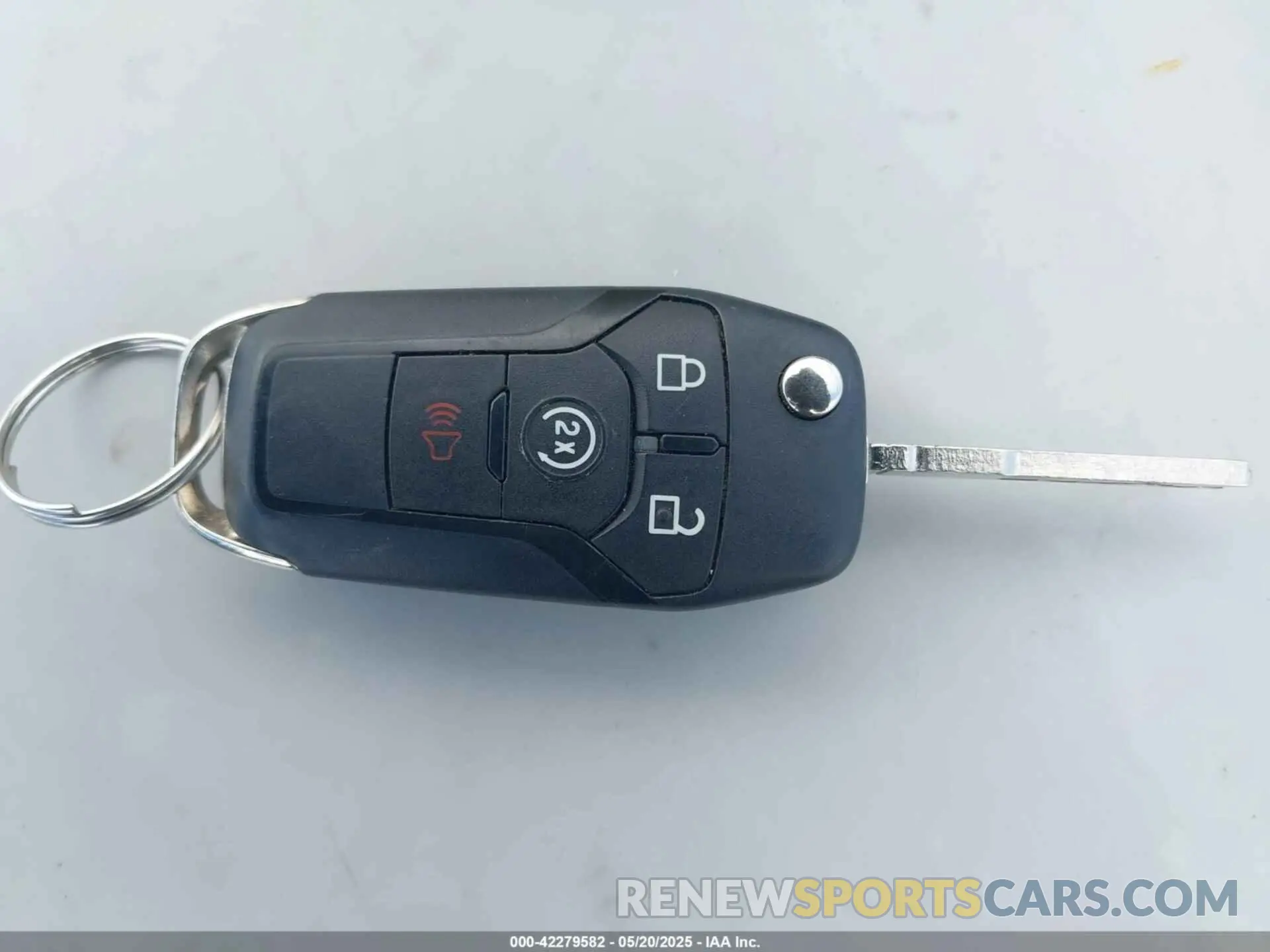 11 Photograph of a damaged car 3FTTW8J94RRA84585 FORD MAVERICK 2024