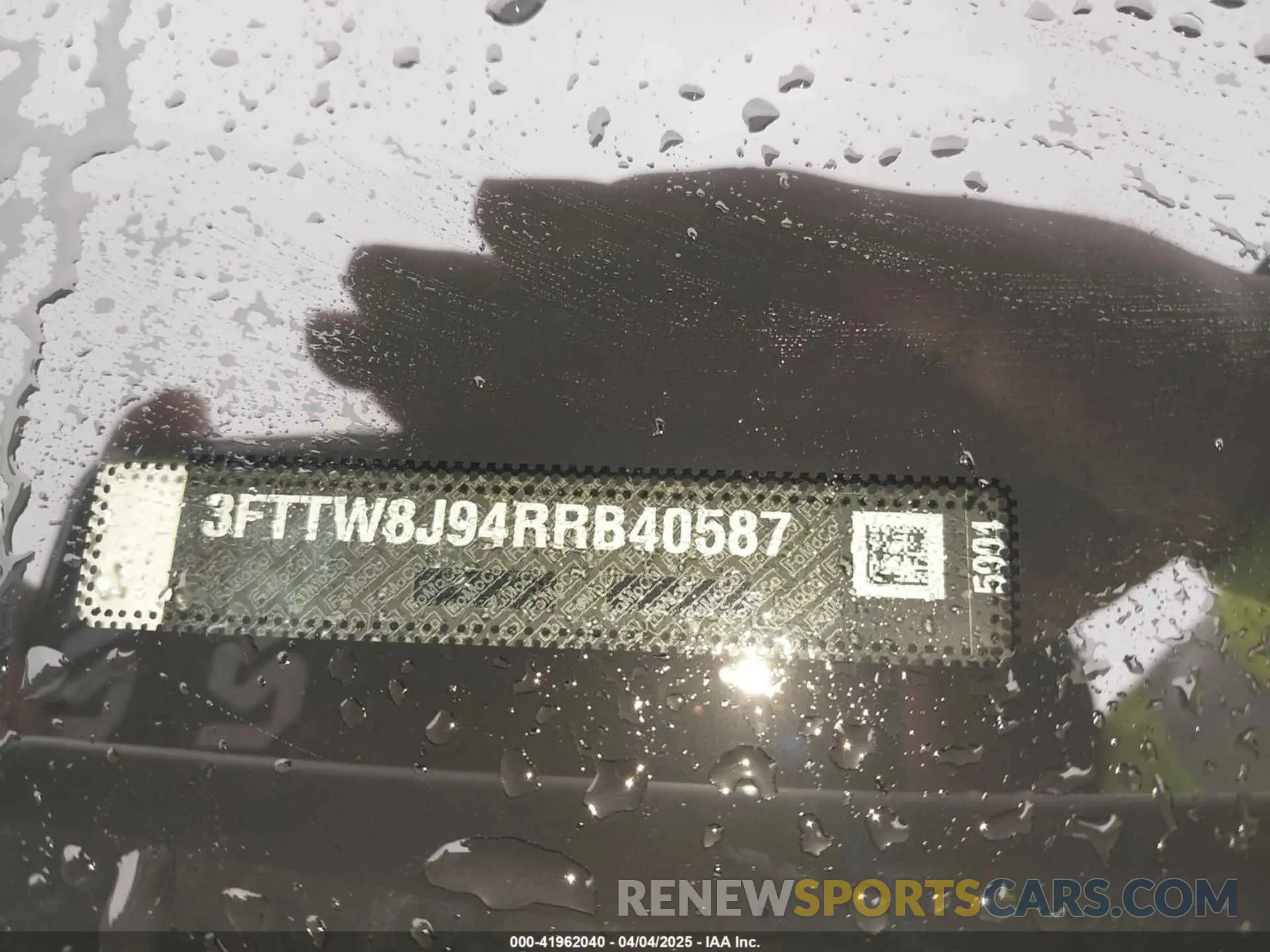 9 Photograph of a damaged car 3FTTW8J94RRB40587 FORD MAVERICK 2024