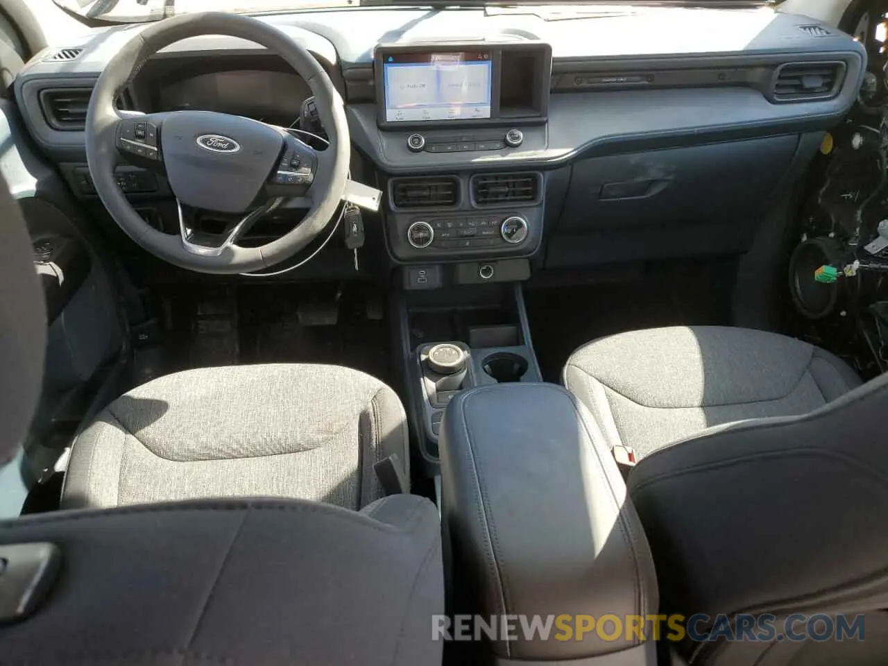 8 Photograph of a damaged car 3FTTW8J94RRB42050 FORD MAVERICK 2024