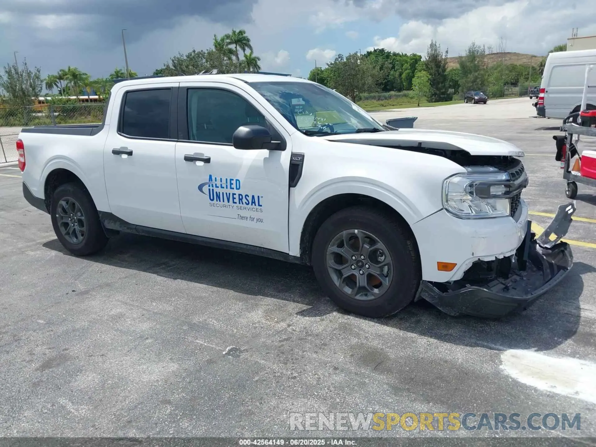 1 Photograph of a damaged car 3FTTW8J96RRB70481 FORD MAVERICK 2024