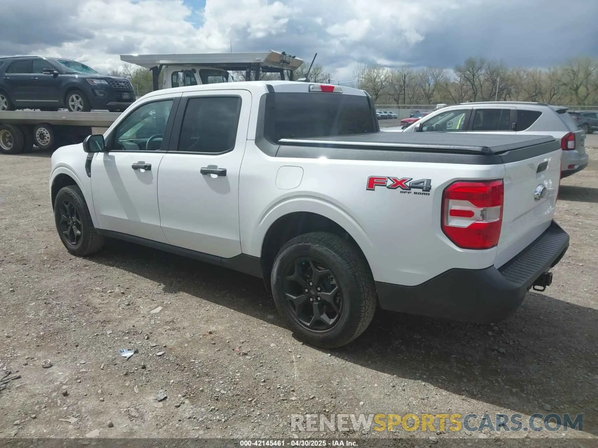3 Photograph of a damaged car 3FTTW8J96RRB80203 FORD MAVERICK 2024