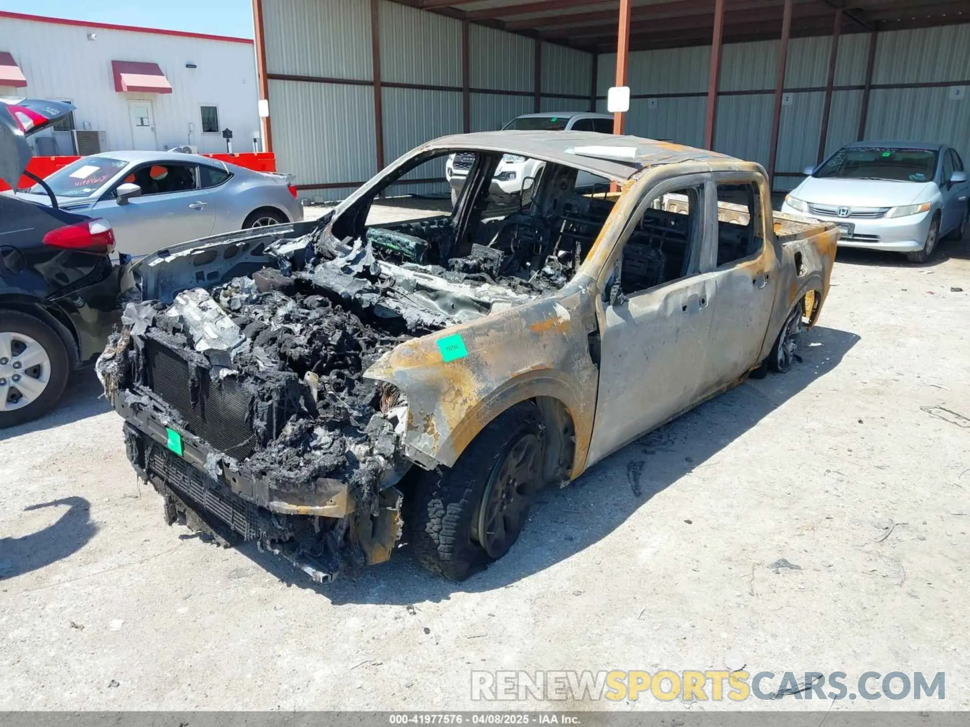 2 Photograph of a damaged car 3FTTW8J97RRA27734 FORD MAVERICK 2024