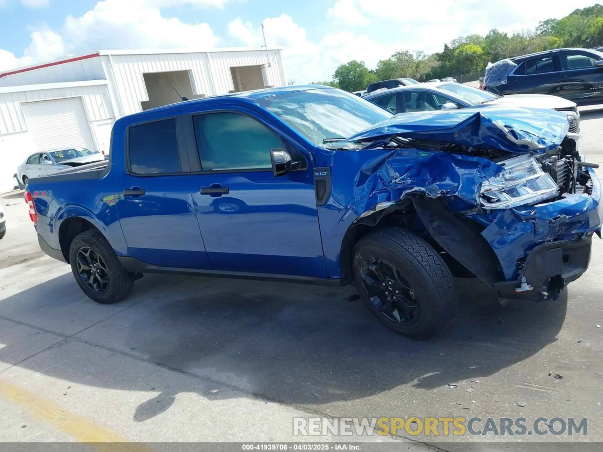14 Photograph of a damaged car 3FTTW8J97RRB15408 FORD MAVERICK 2024