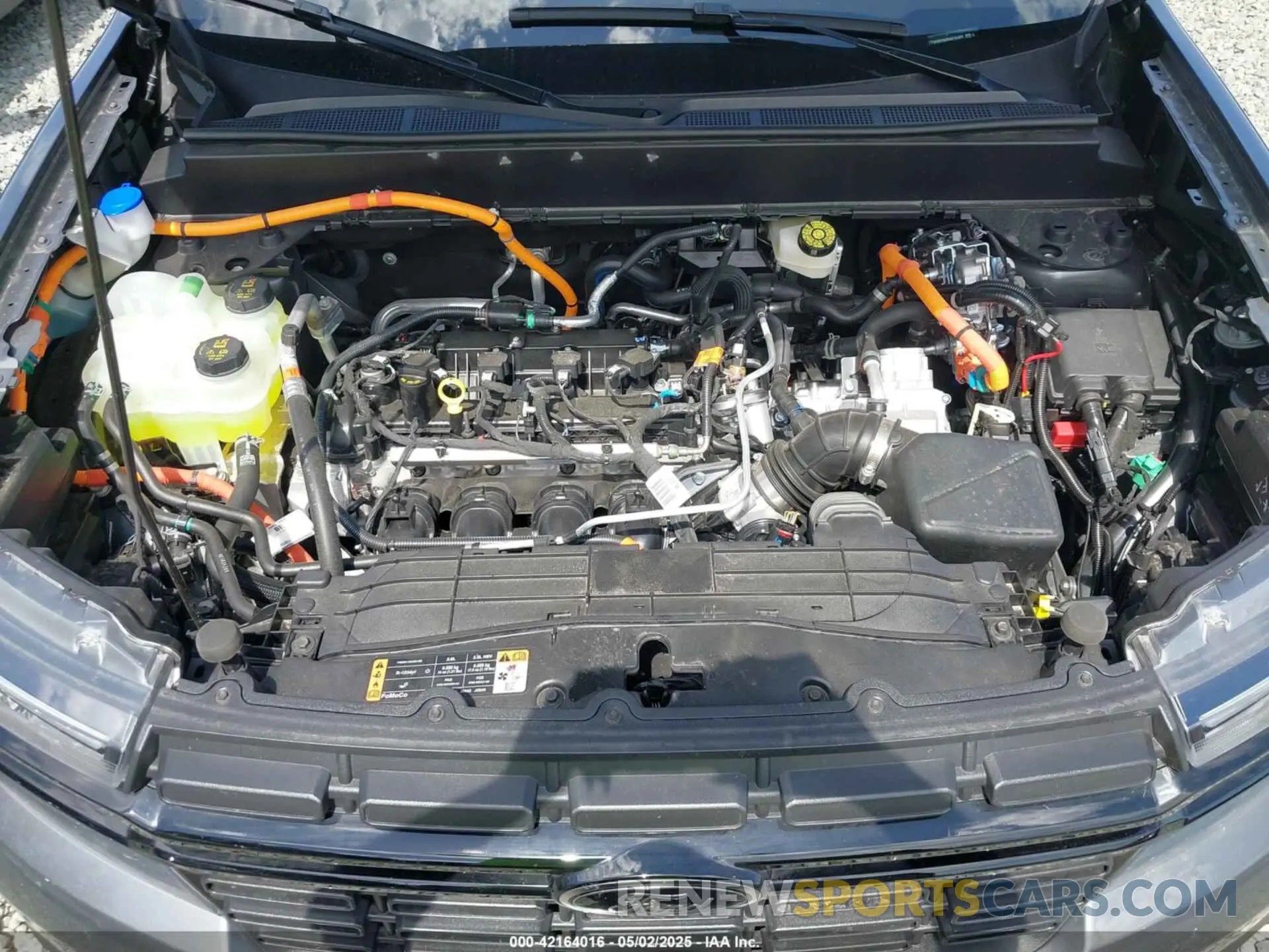 10 Photograph of a damaged car 3FTTW8M36RRB78409 FORD MAVERICK 2024