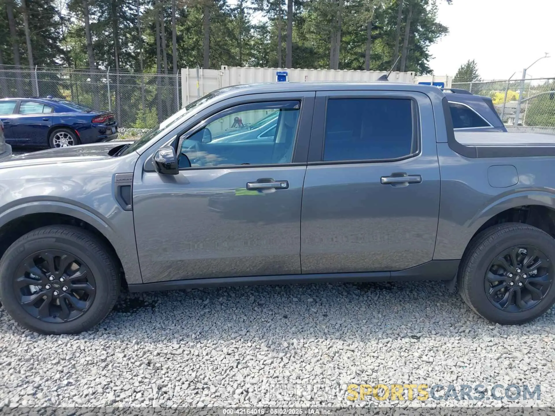 14 Photograph of a damaged car 3FTTW8M36RRB78409 FORD MAVERICK 2024