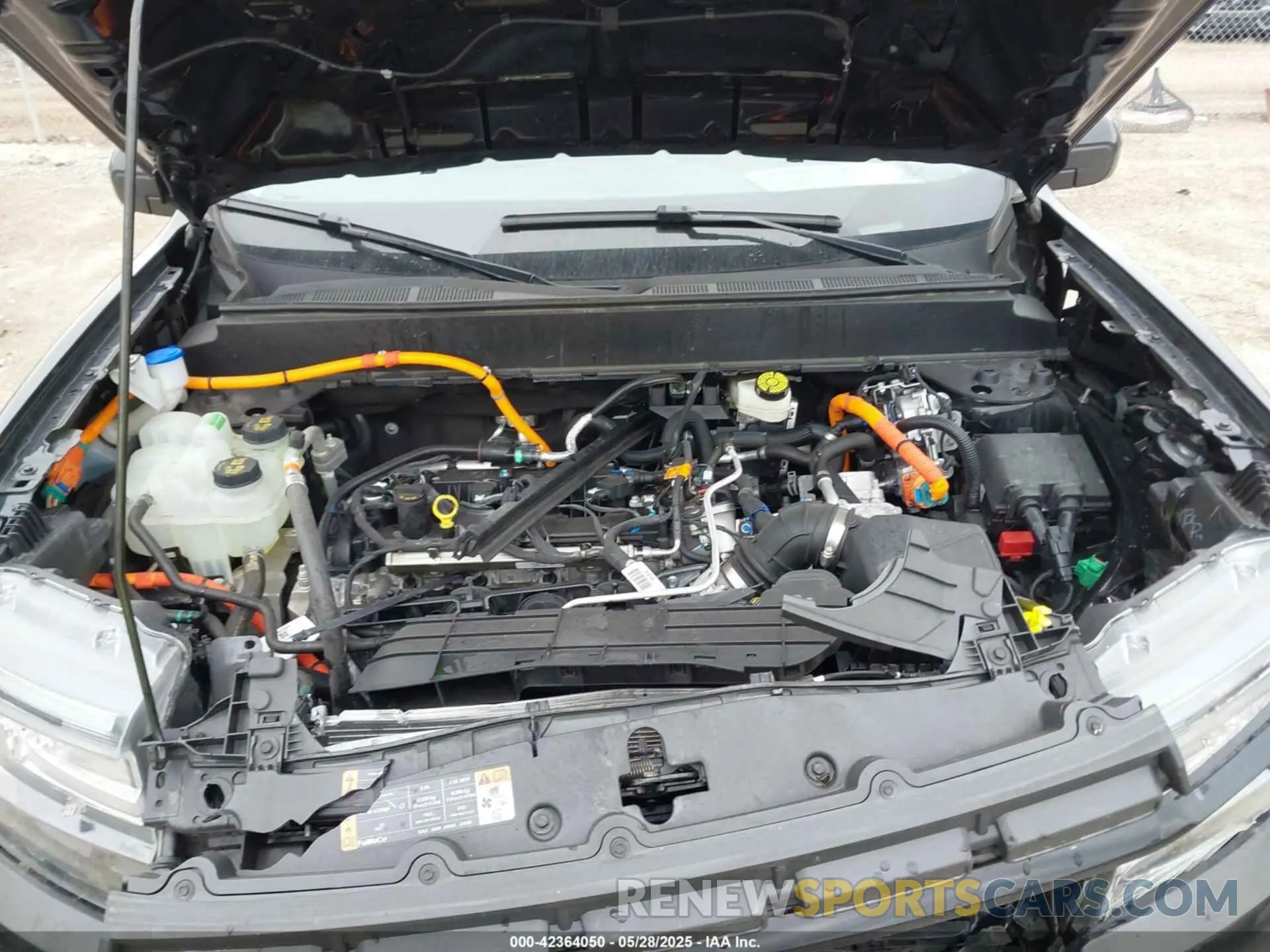 10 Photograph of a damaged car 3FTTW8M38RRB01475 FORD MAVERICK 2024