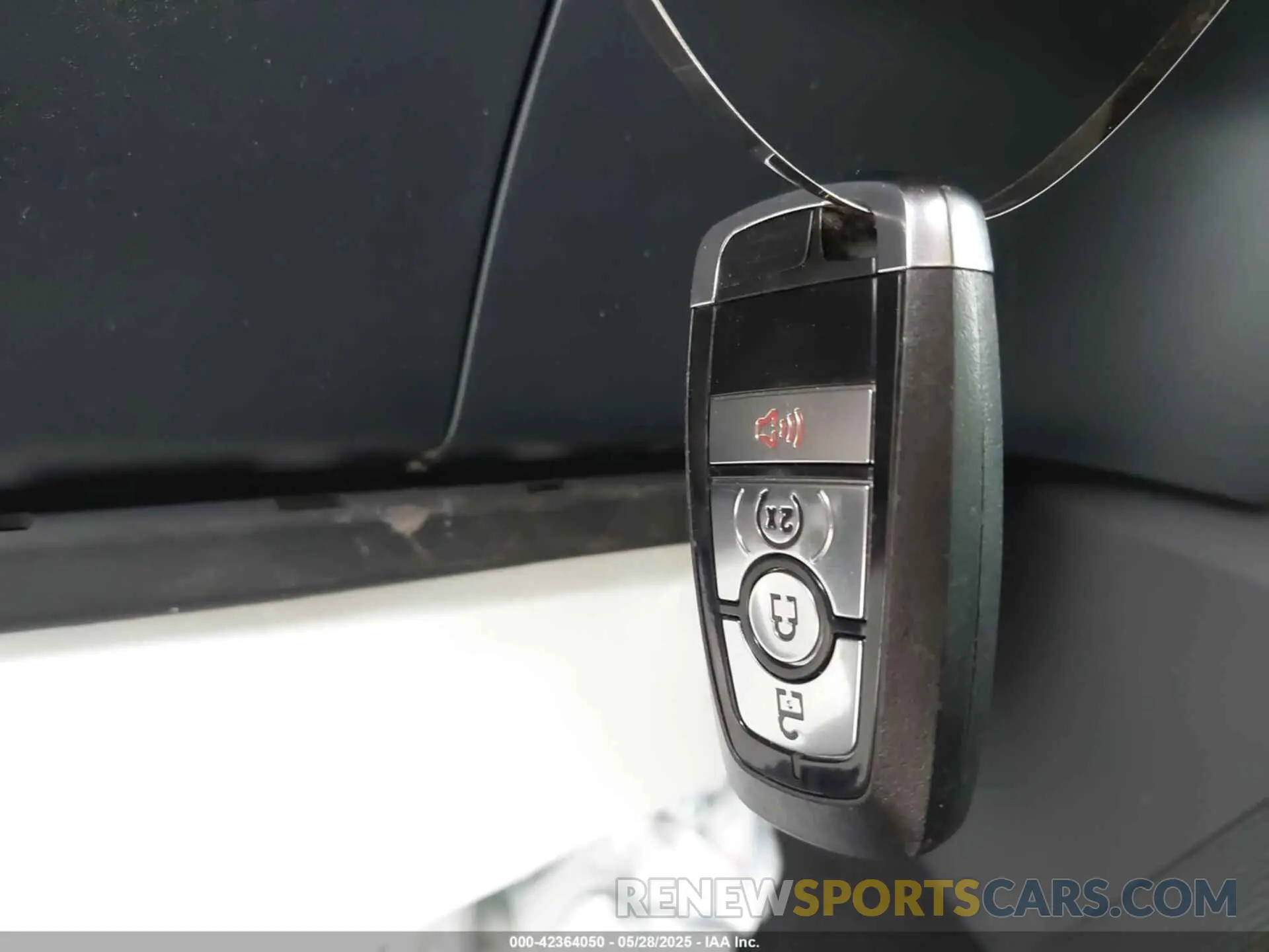 11 Photograph of a damaged car 3FTTW8M38RRB01475 FORD MAVERICK 2024