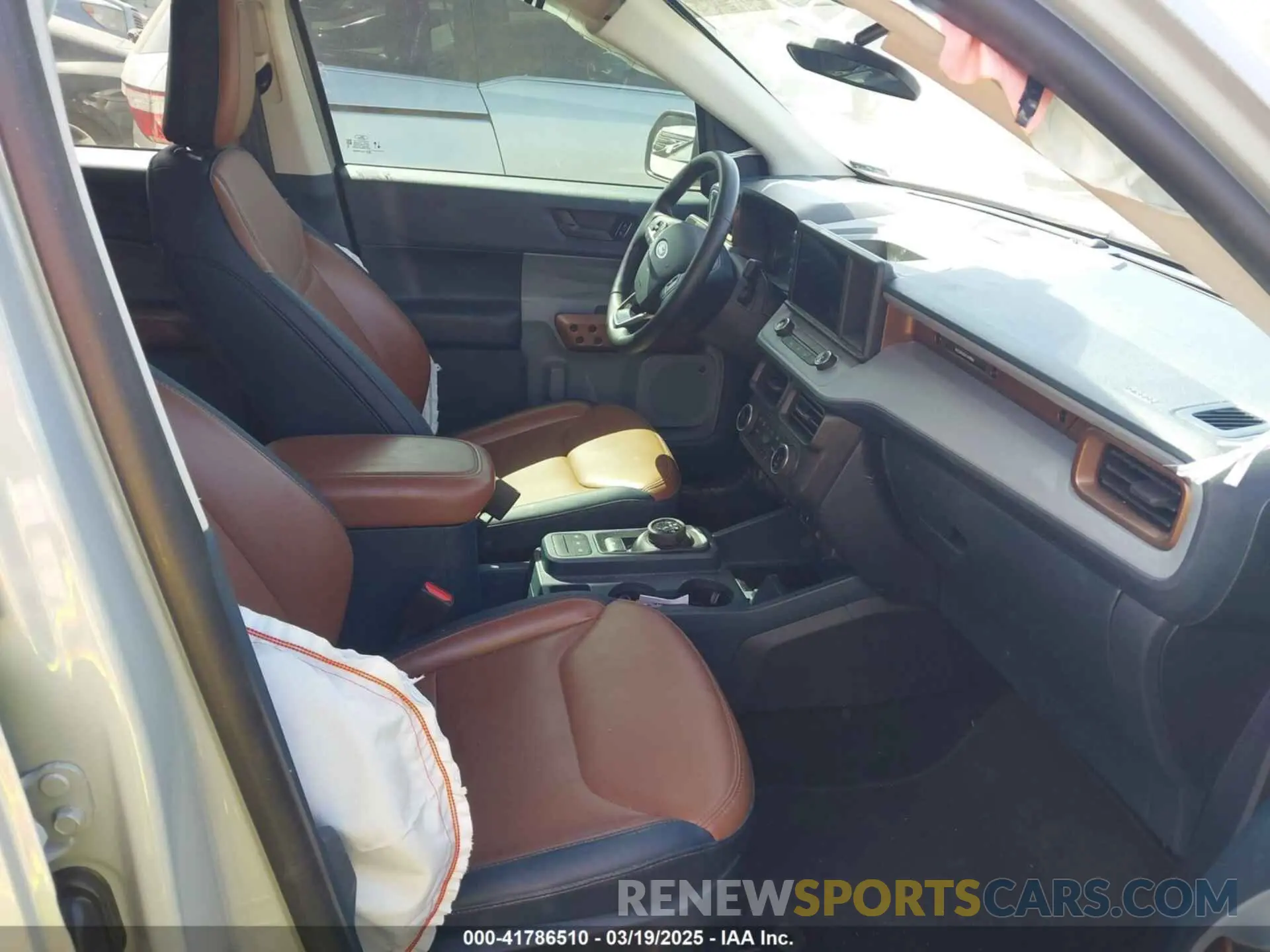 5 Photograph of a damaged car 3FTTW8M39RRB02800 FORD MAVERICK 2024