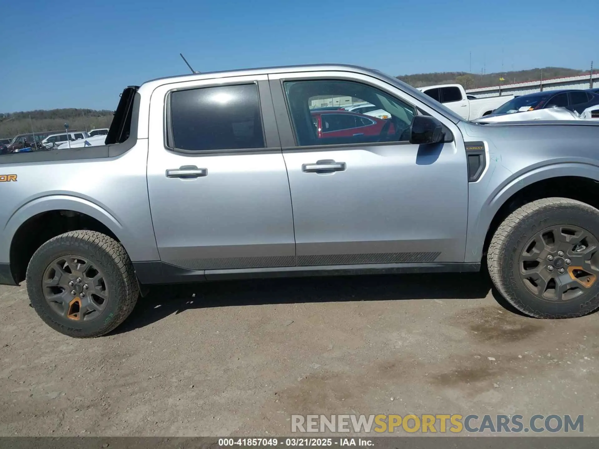 14 Photograph of a damaged car 3FTTW8R90RRA99671 FORD MAVERICK 2024
