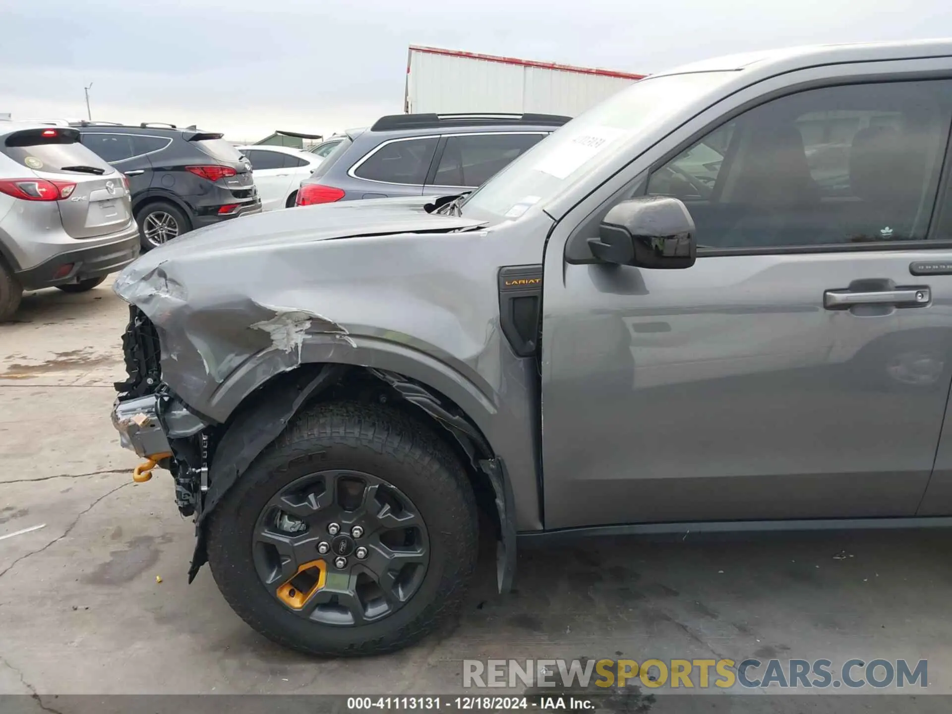 19 Photograph of a damaged car 3FTTW8R92RRA64839 FORD MAVERICK 2024