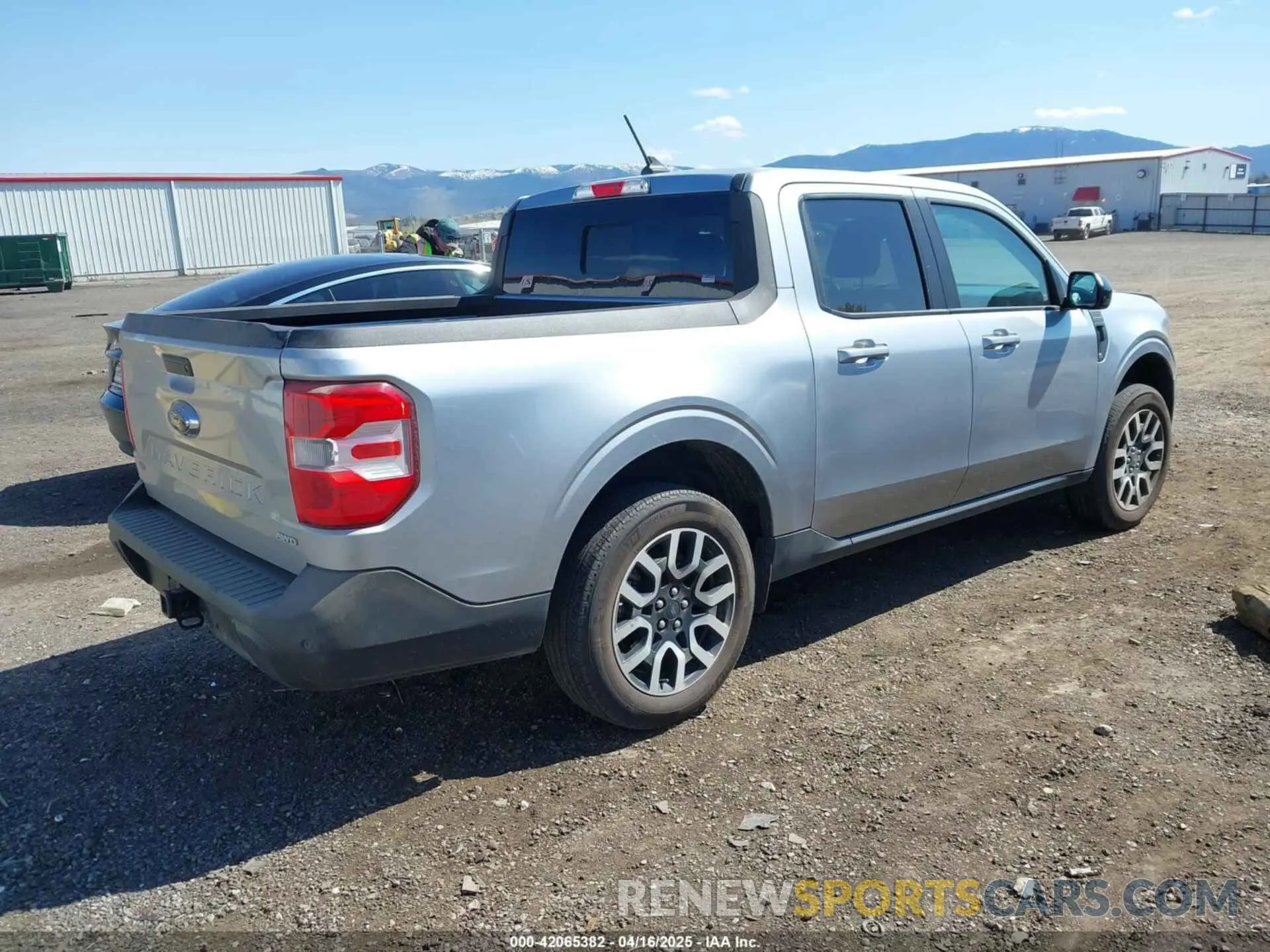 4 Photograph of a damaged car 3FTTW8S90RRB30766 FORD MAVERICK 2024