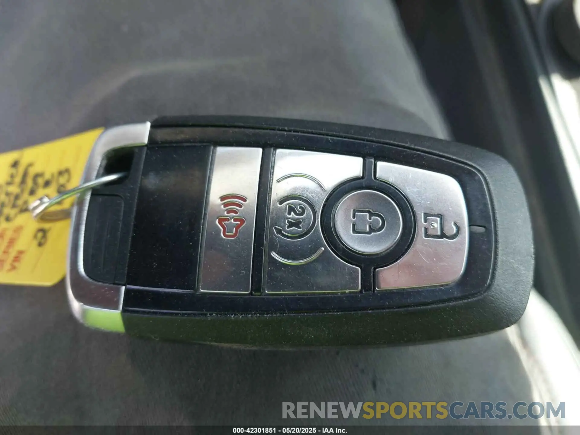 11 Photograph of a damaged car 3FTTW8S91RRA03024 FORD MAVERICK 2024