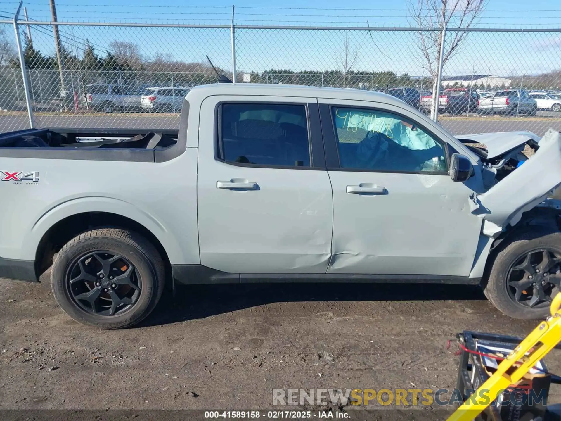 13 Photograph of a damaged car 3FTTW8S93RRA70417 FORD MAVERICK 2024