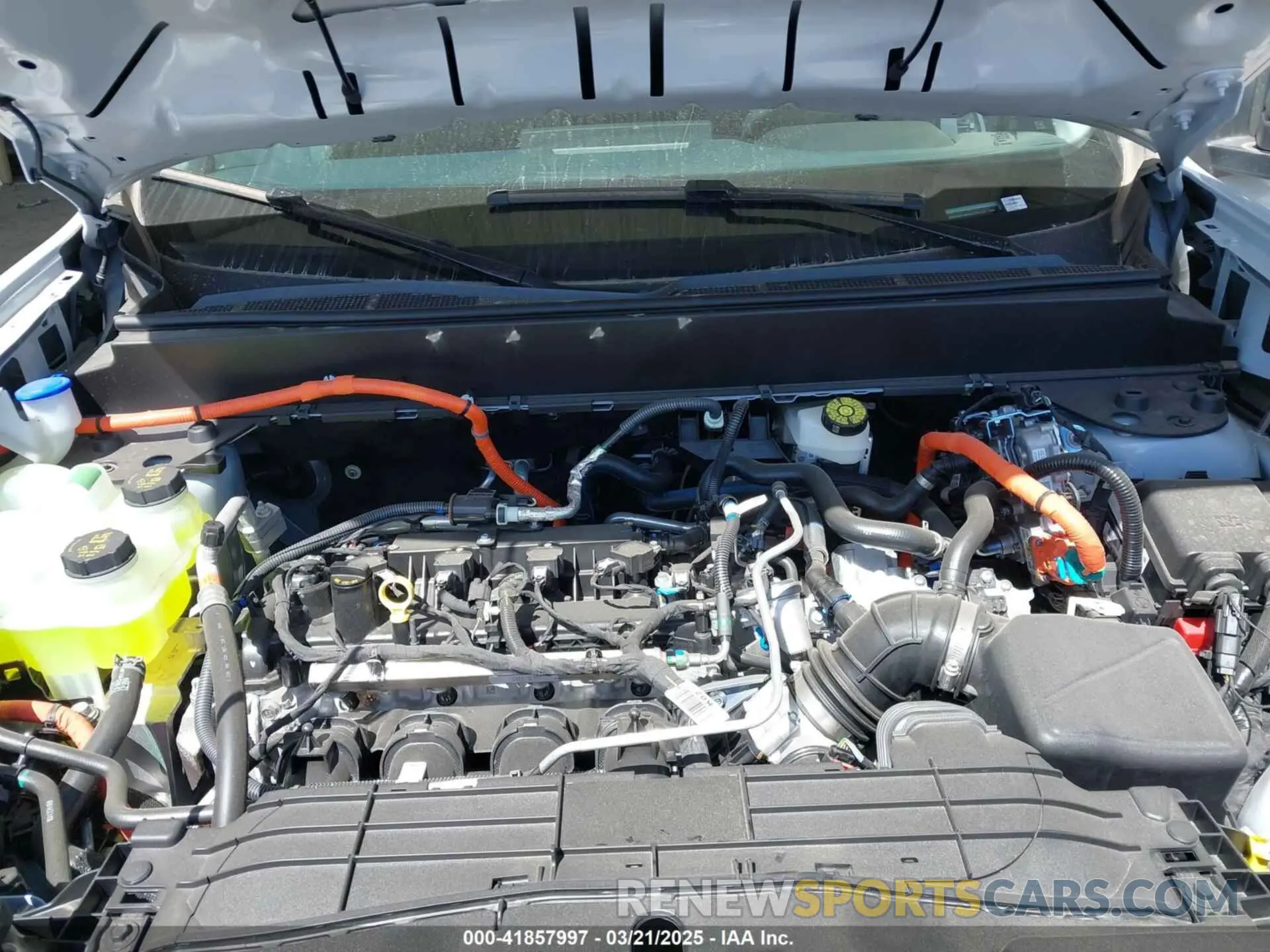 10 Photograph of a damaged car 3FTTW8A30SRA35448 FORD MAVERICK 2025