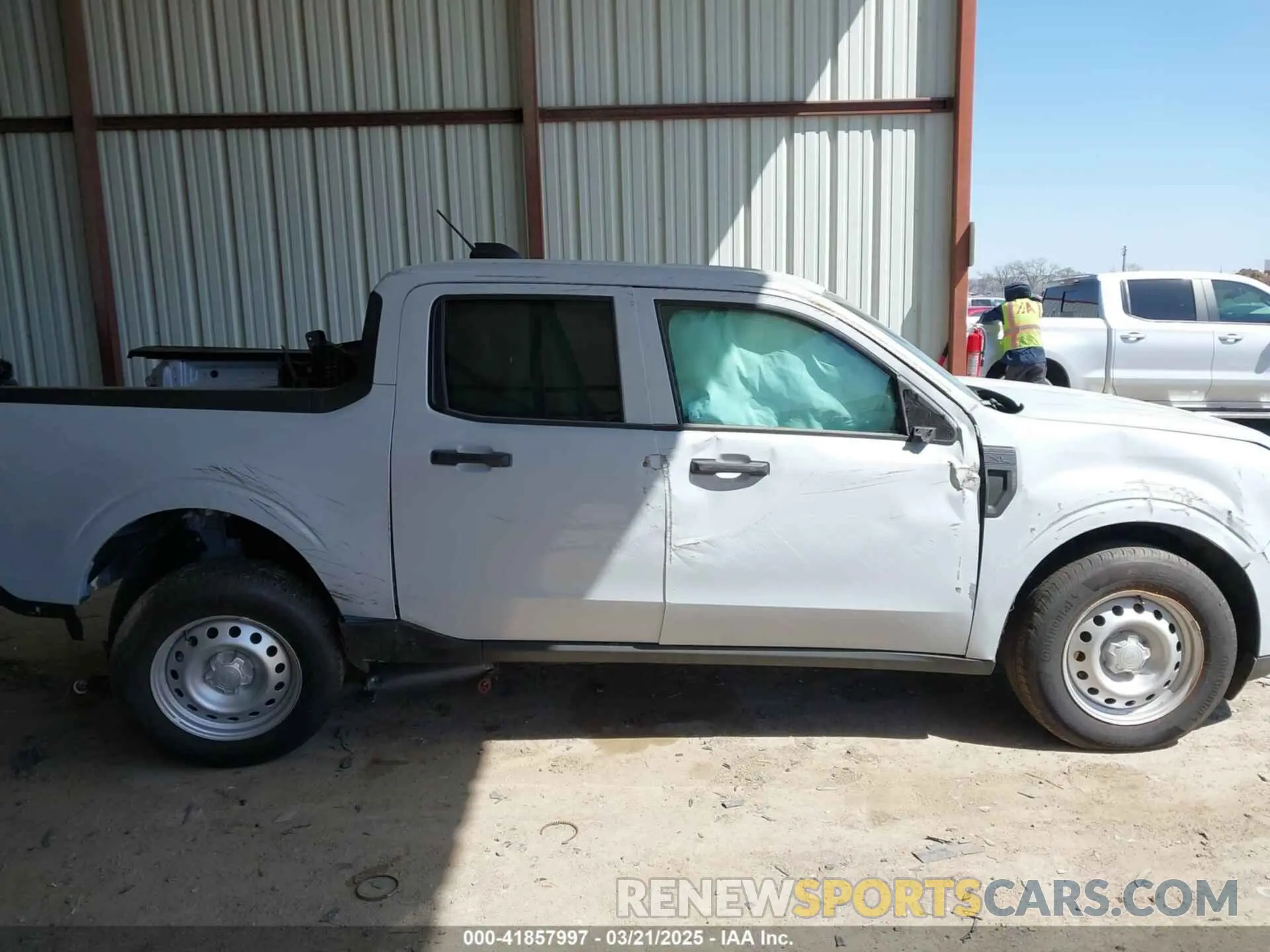 13 Photograph of a damaged car 3FTTW8A30SRA35448 FORD MAVERICK 2025