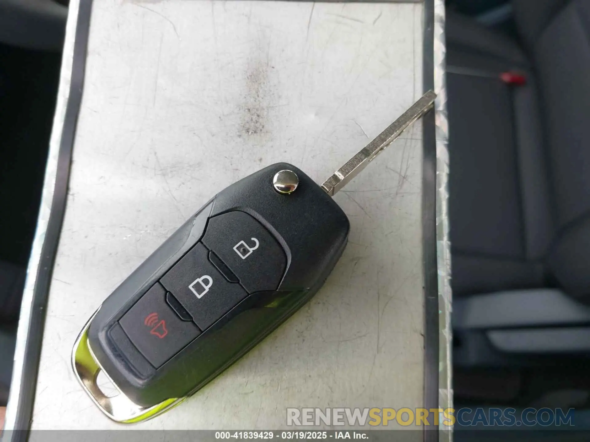 11 Photograph of a damaged car 3FTTW8A31SRA08923 FORD MAVERICK 2025