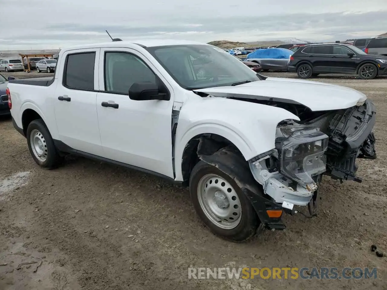 4 Photograph of a damaged car 3FTTW8B34SRA13709 FORD MAVERICK 2025