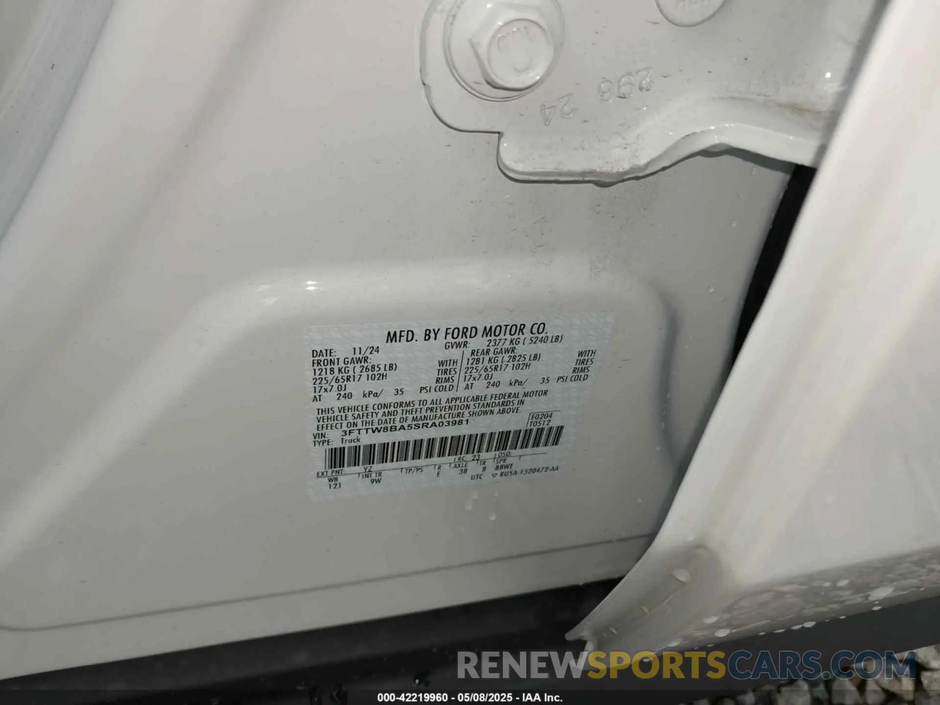 9 Photograph of a damaged car 3FTTW8BA5SRA03981 FORD MAVERICK 2025