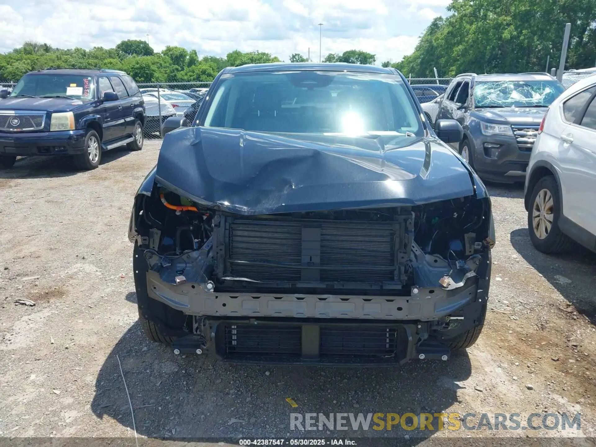 12 Photograph of a damaged car 3FTTW8H30SRA30269 FORD MAVERICK 2025
