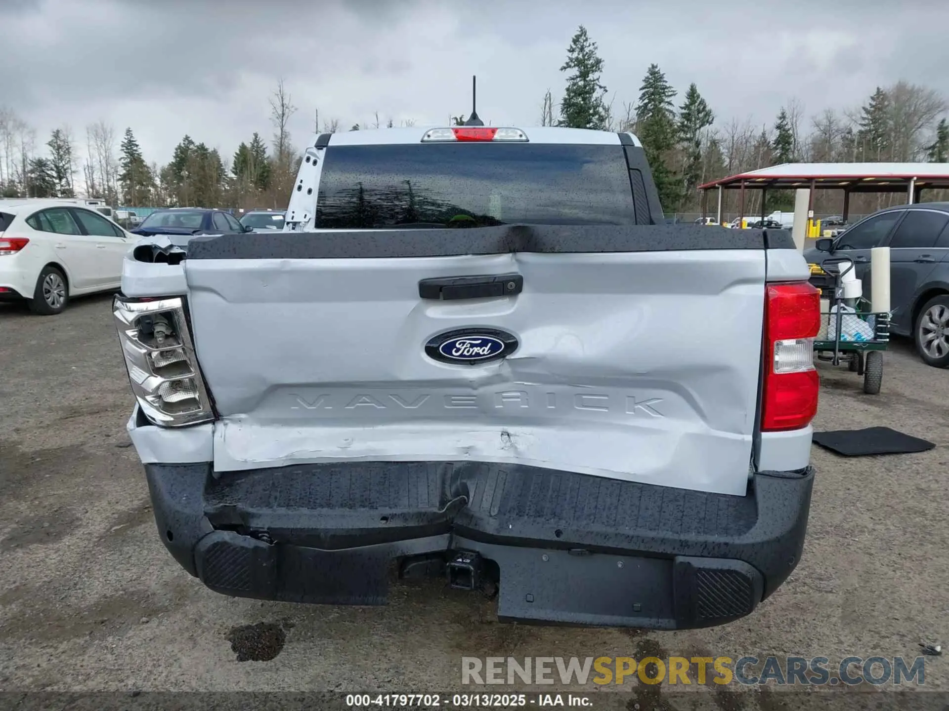 17 Photograph of a damaged car 3FTTW8JA1SRA04479 FORD MAVERICK 2025