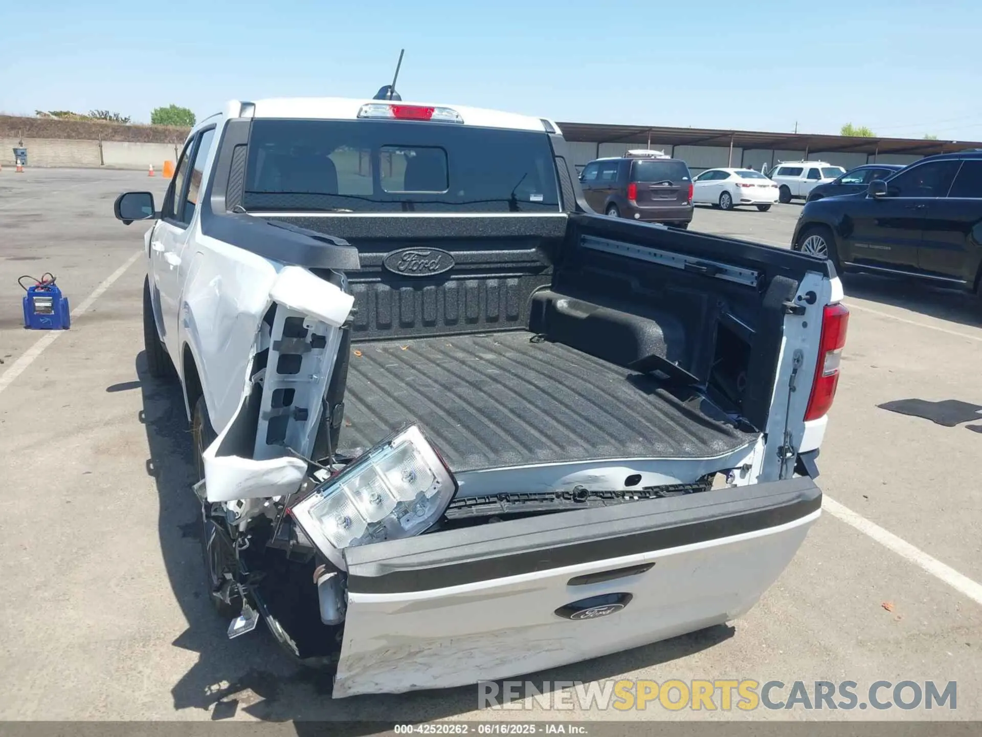 6 Photograph of a damaged car 3FTTW8S38SRA33106 FORD MAVERICK 2025