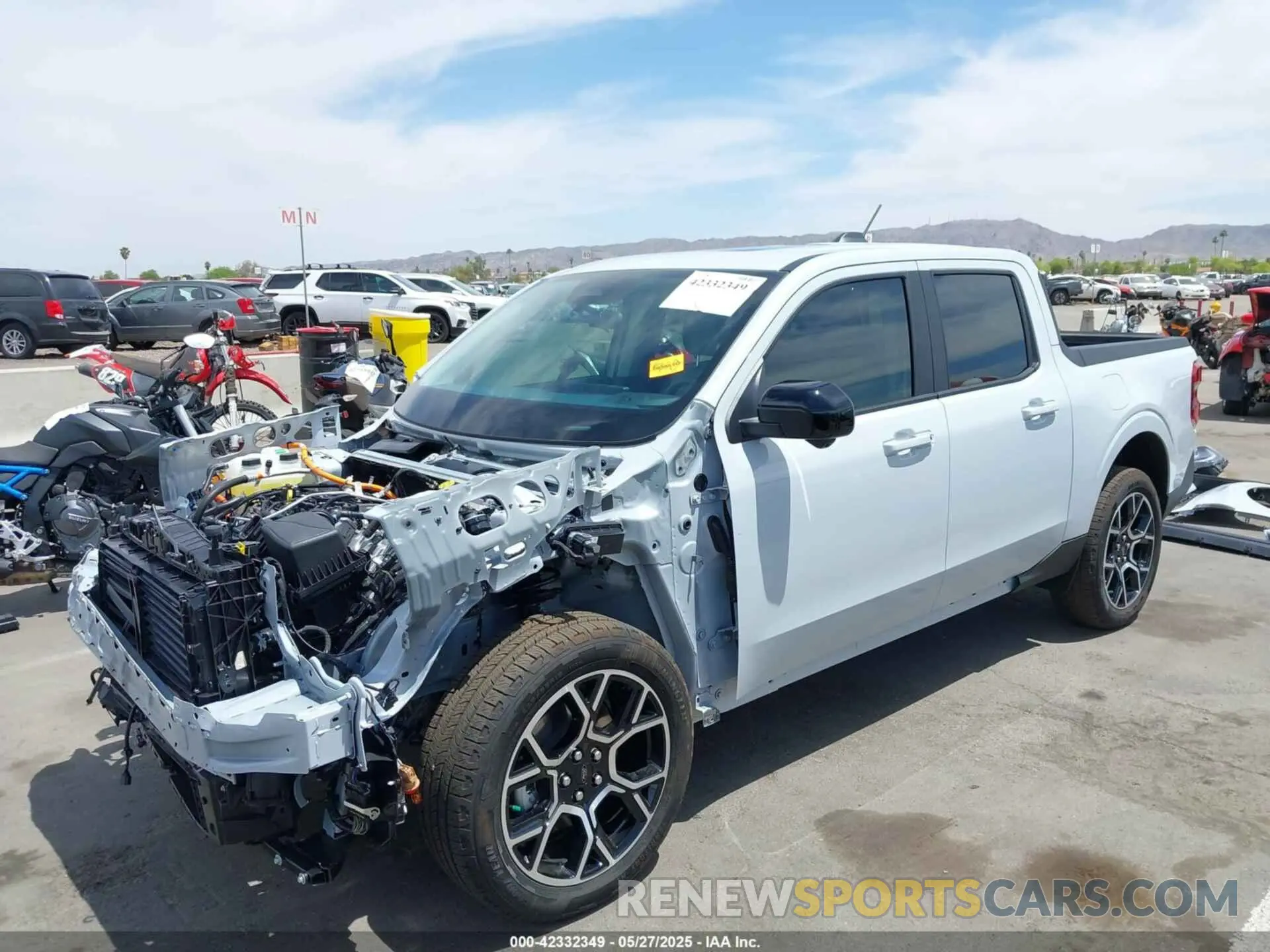 2 Photograph of a damaged car 3FTTW8S39SRA53168 FORD MAVERICK 2025
