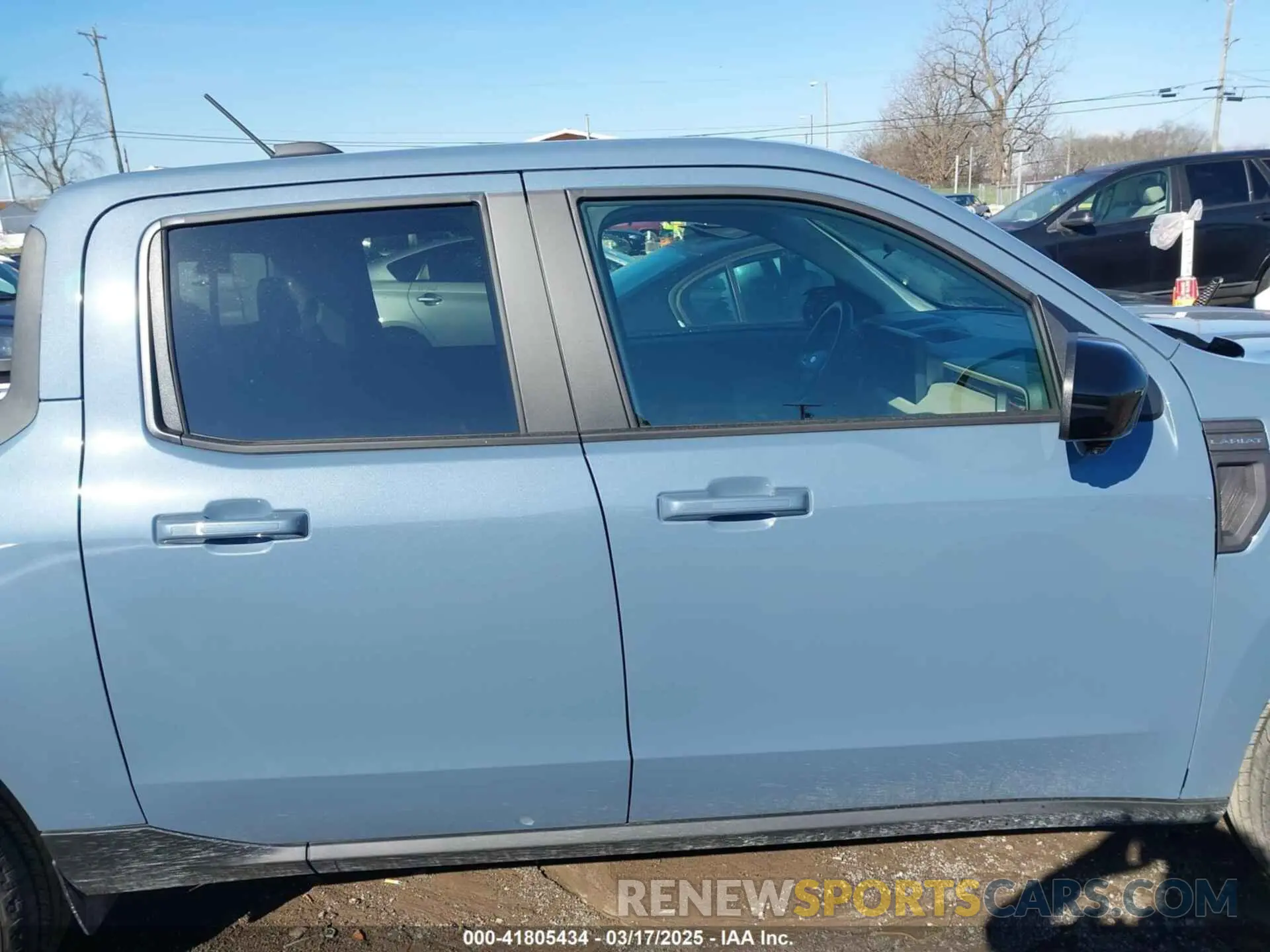 13 Photograph of a damaged car 3FTTW8SA3SRA17801 FORD MAVERICK 2025