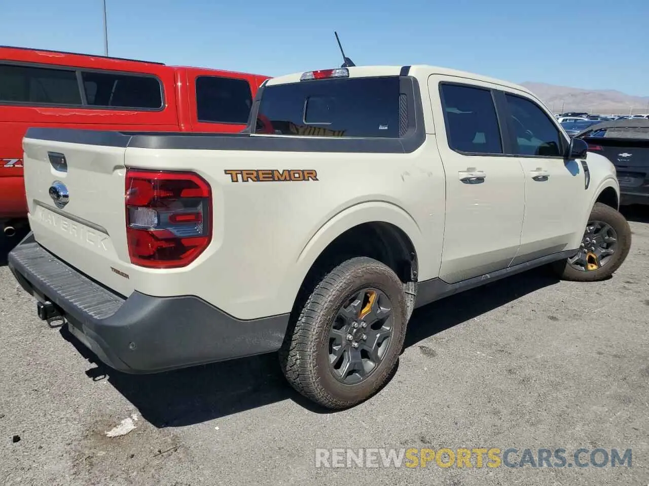 3 Photograph of a damaged car 3FTTW8R96RRB17462 FORD MAVERICK L 2024
