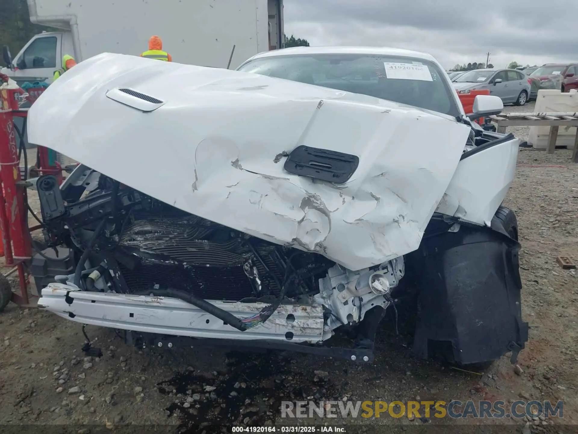 6 Photograph of a damaged car 1FA6P8CF0K5141652 FORD MUSTANG 2019