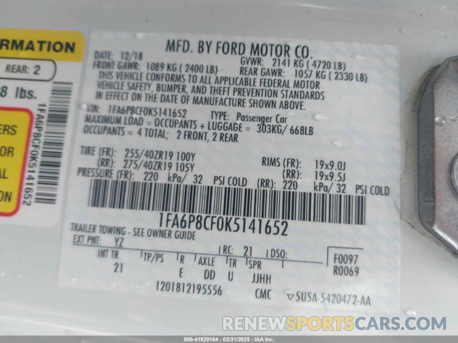 9 Photograph of a damaged car 1FA6P8CF0K5141652 FORD MUSTANG 2019