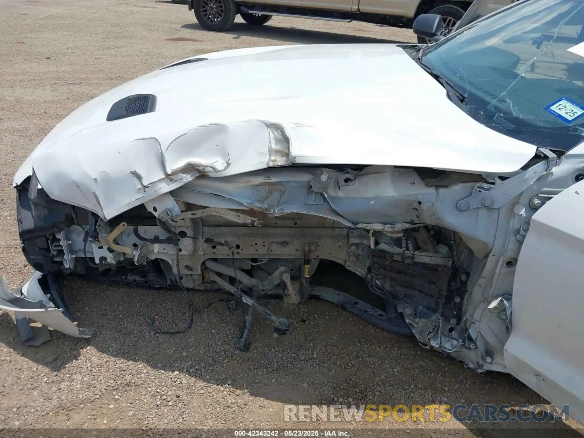 6 Photograph of a damaged car 1FA6P8CF1K5192822 FORD MUSTANG 2019
