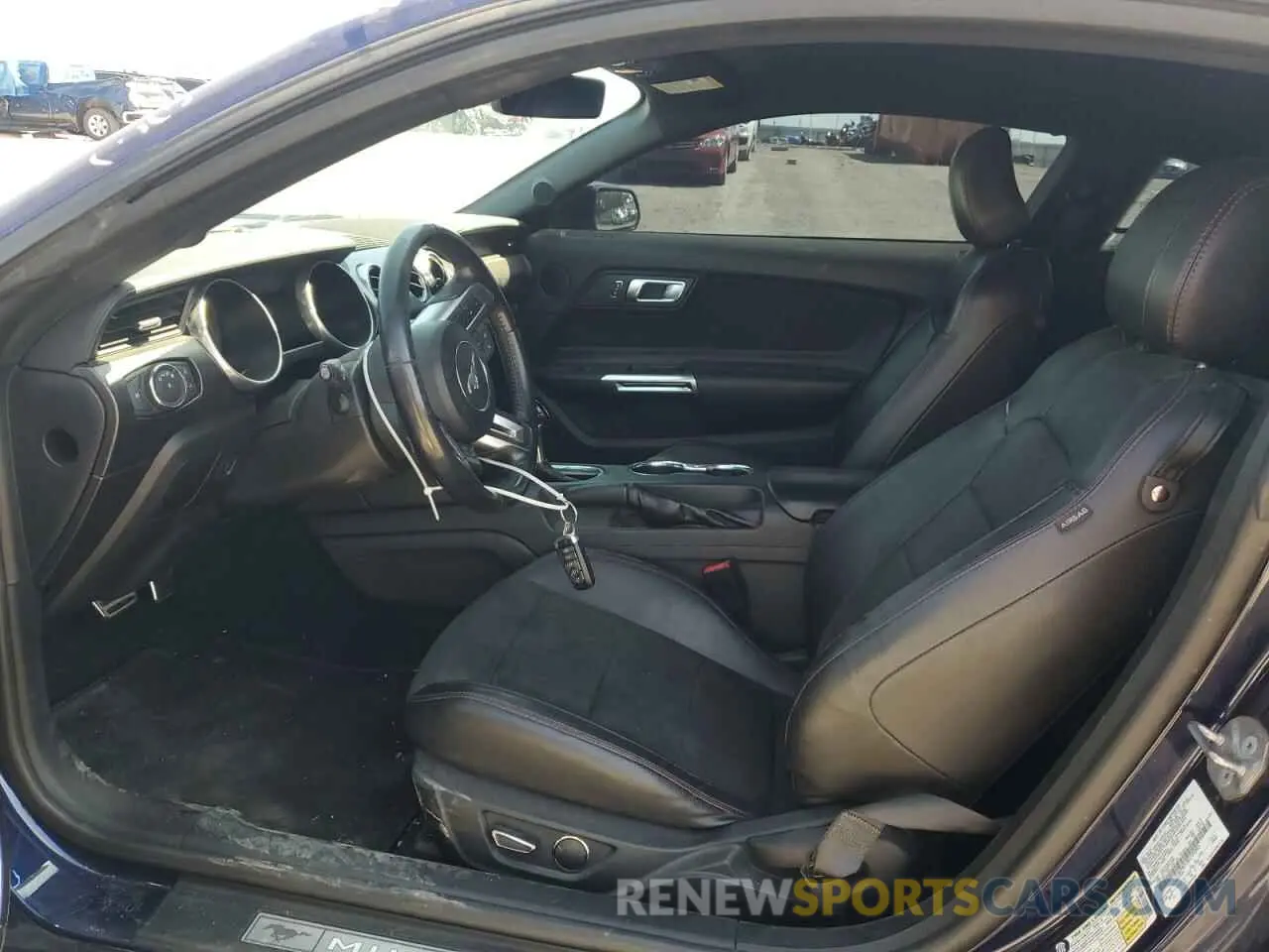 7 Photograph of a damaged car 1FA6P8CF2K5123203 FORD MUSTANG 2019
