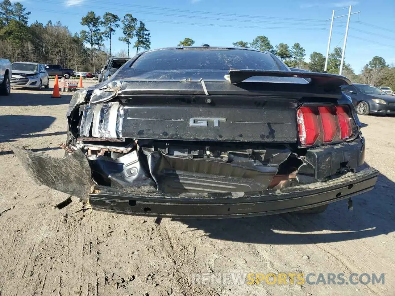 6 Photograph of a damaged car 1FA6P8CF2K5125369 FORD MUSTANG 2019