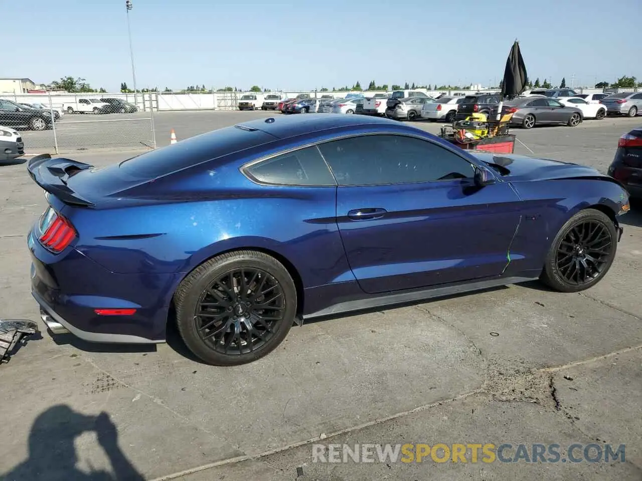 3 Photograph of a damaged car 1FA6P8CF2K5182848 FORD MUSTANG 2019