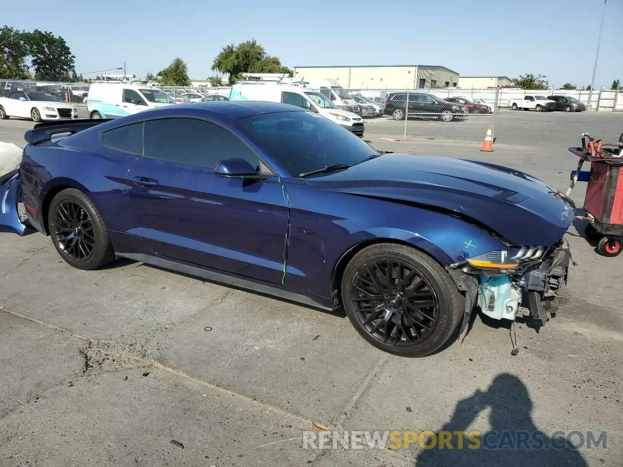 4 Photograph of a damaged car 1FA6P8CF2K5182848 FORD MUSTANG 2019