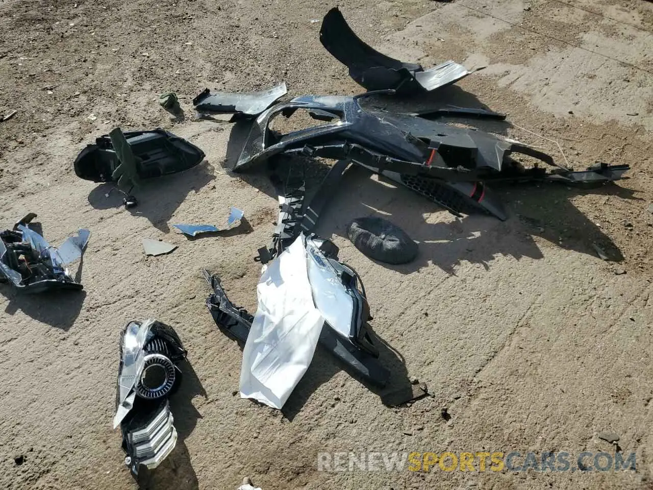 12 Photograph of a damaged car 1FA6P8CF2K5189704 FORD MUSTANG 2019