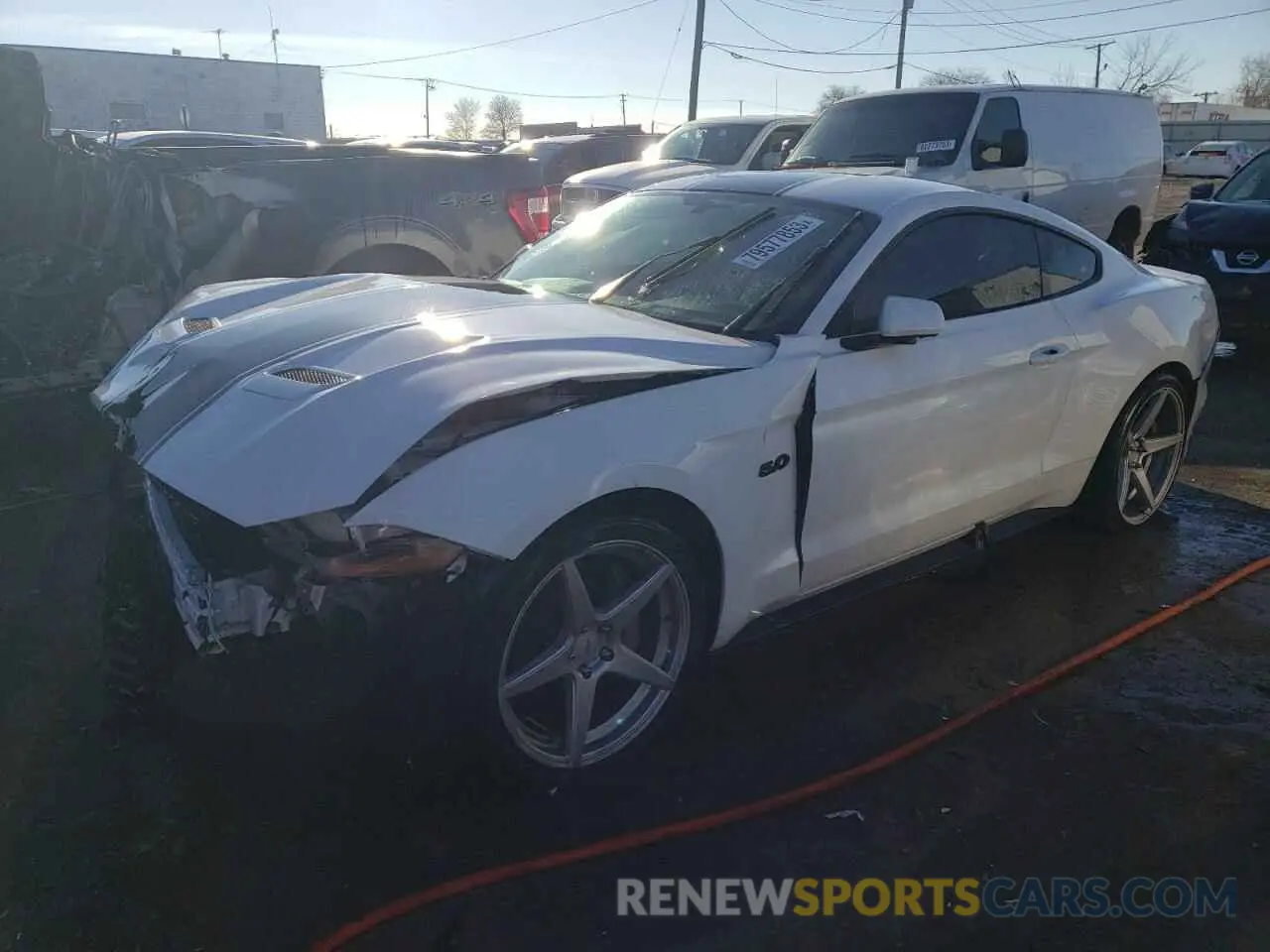 1 Photograph of a damaged car 1FA6P8CF3K5115062 FORD MUSTANG 2019