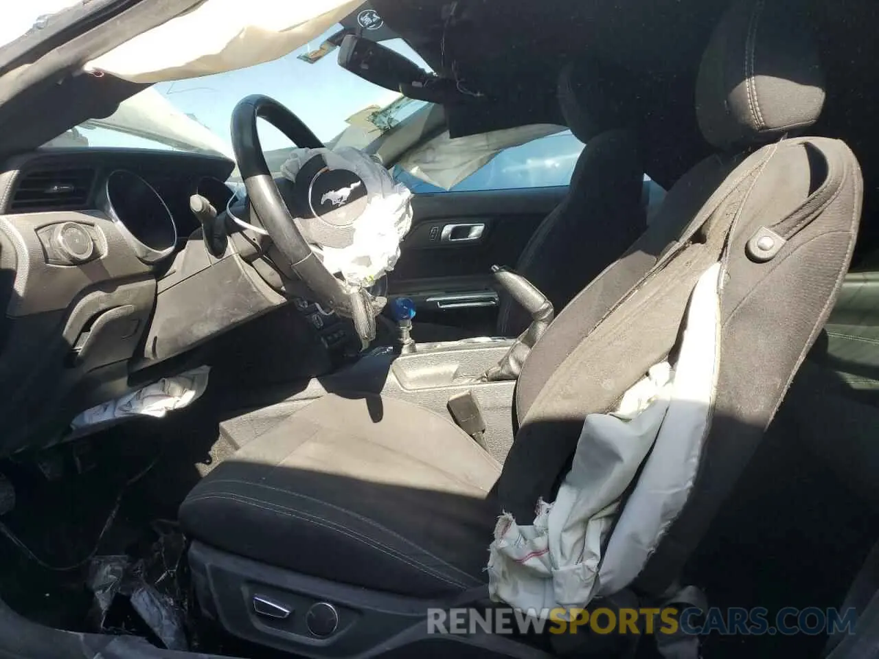 7 Photograph of a damaged car 1FA6P8CF3K5153889 FORD MUSTANG 2019