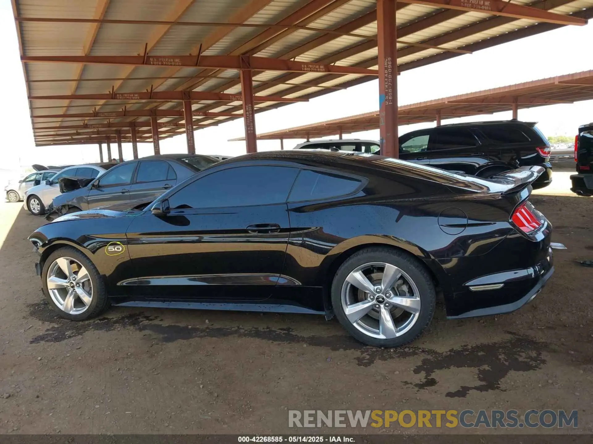 15 Photograph of a damaged car 1FA6P8CF4K5120688 FORD MUSTANG 2019