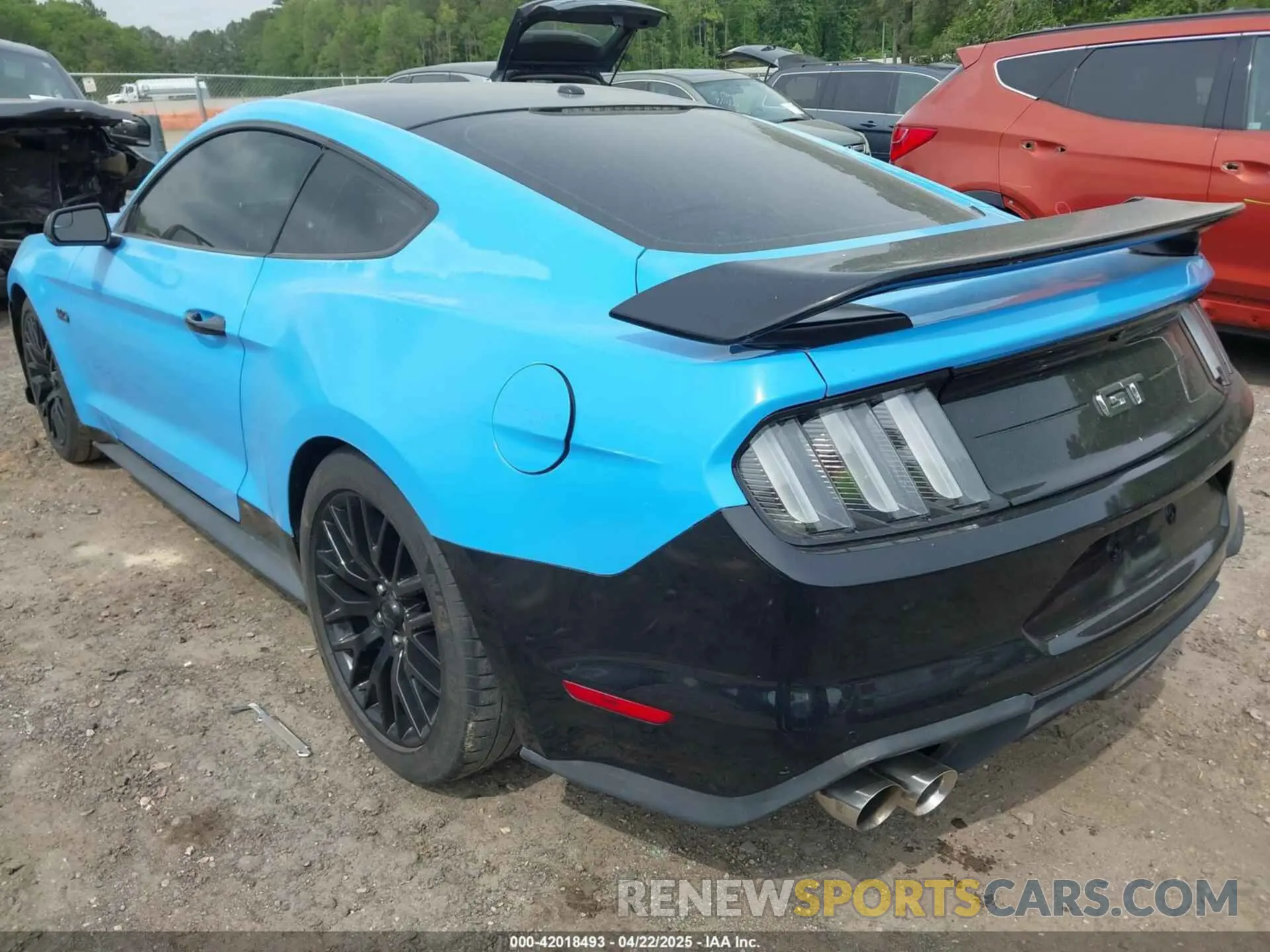 3 Photograph of a damaged car 1FA6P8CF4K5144134 FORD MUSTANG 2019