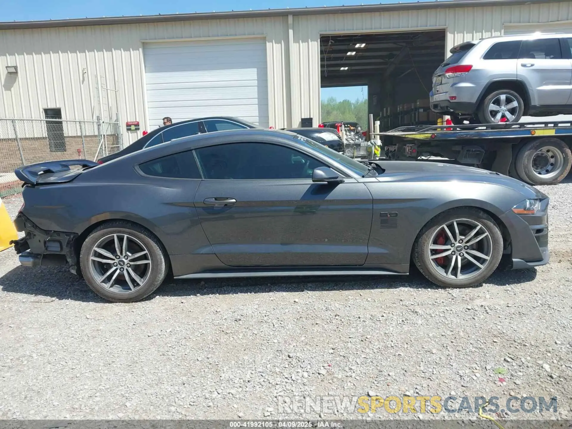 14 Photograph of a damaged car 1FA6P8CF4K5146658 FORD MUSTANG 2019