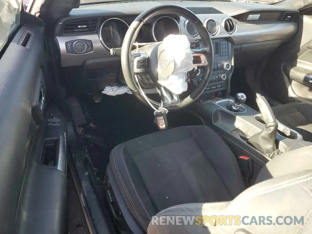 8 Photograph of a damaged car 1FA6P8CF4K5166246 FORD MUSTANG 2019