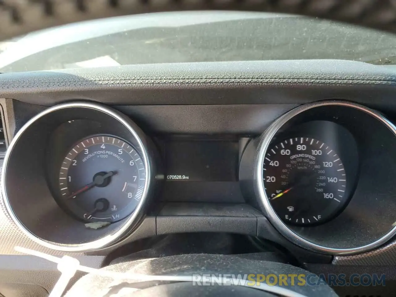 9 Photograph of a damaged car 1FA6P8CF4K5166246 FORD MUSTANG 2019