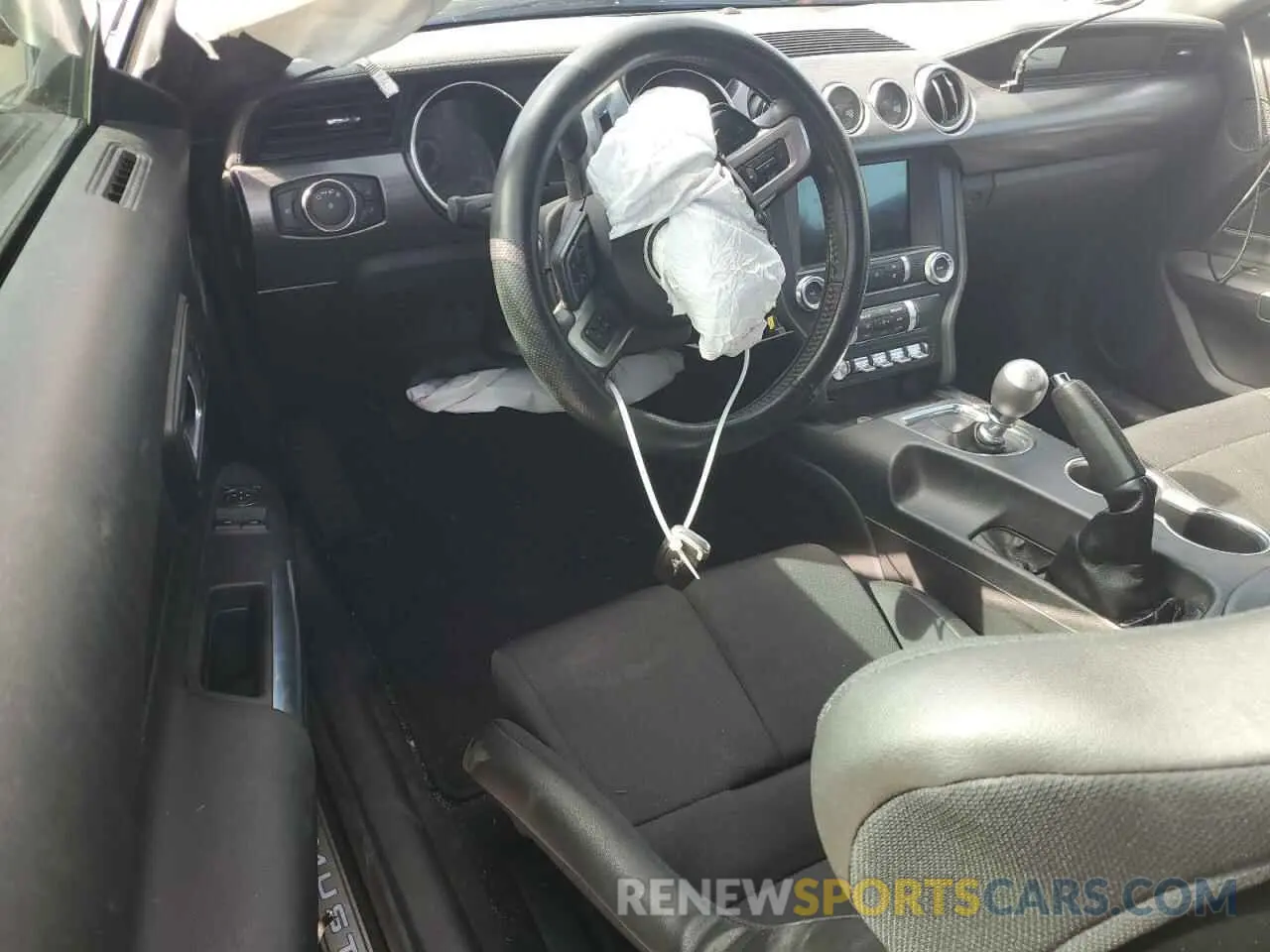 8 Photograph of a damaged car 1FA6P8CF4K5184455 FORD MUSTANG 2019