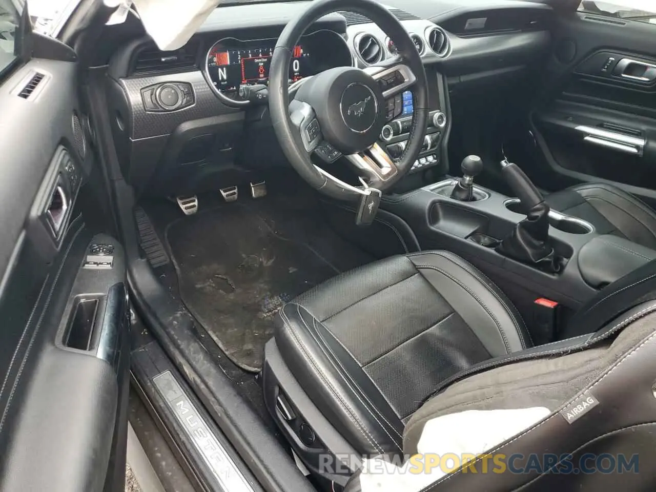 8 Photograph of a damaged car 1FA6P8CF4K5195312 FORD MUSTANG 2019
