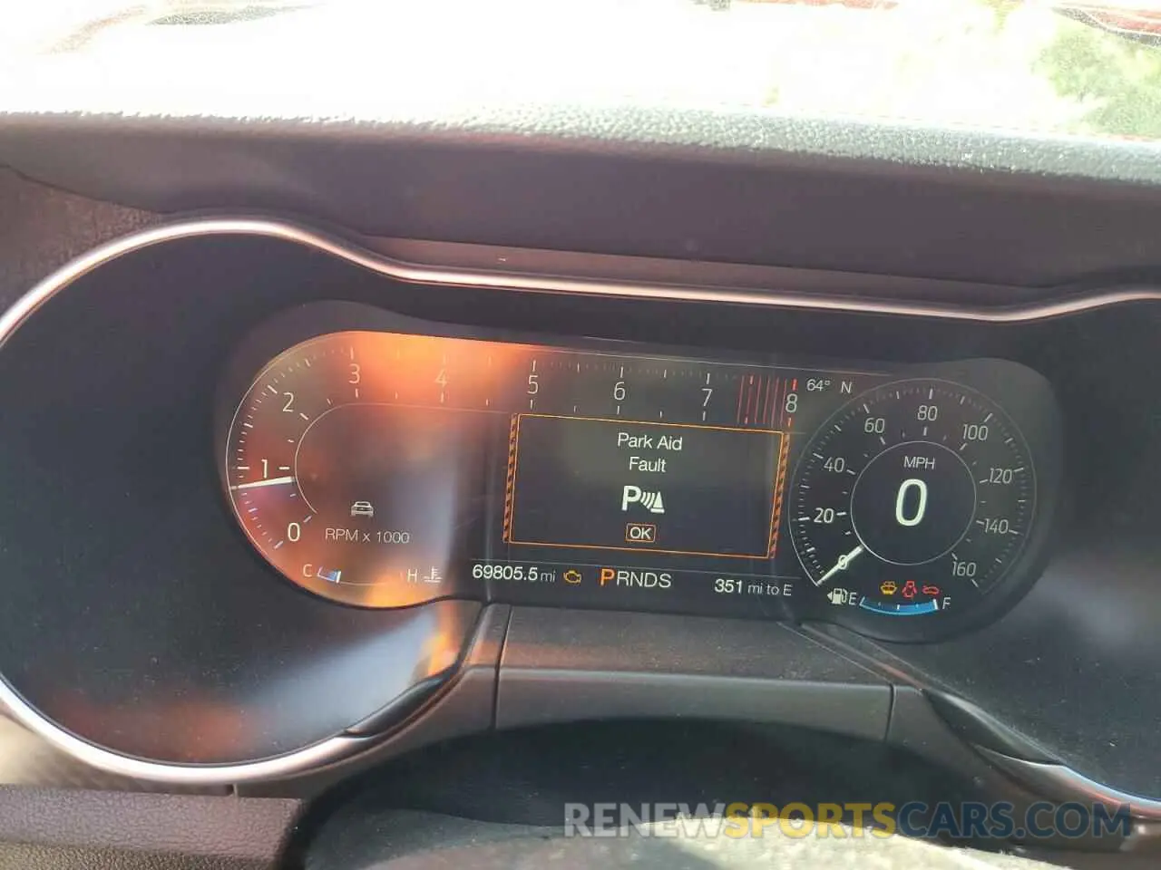 9 Photograph of a damaged car 1FA6P8CF5K5112941 FORD MUSTANG 2019